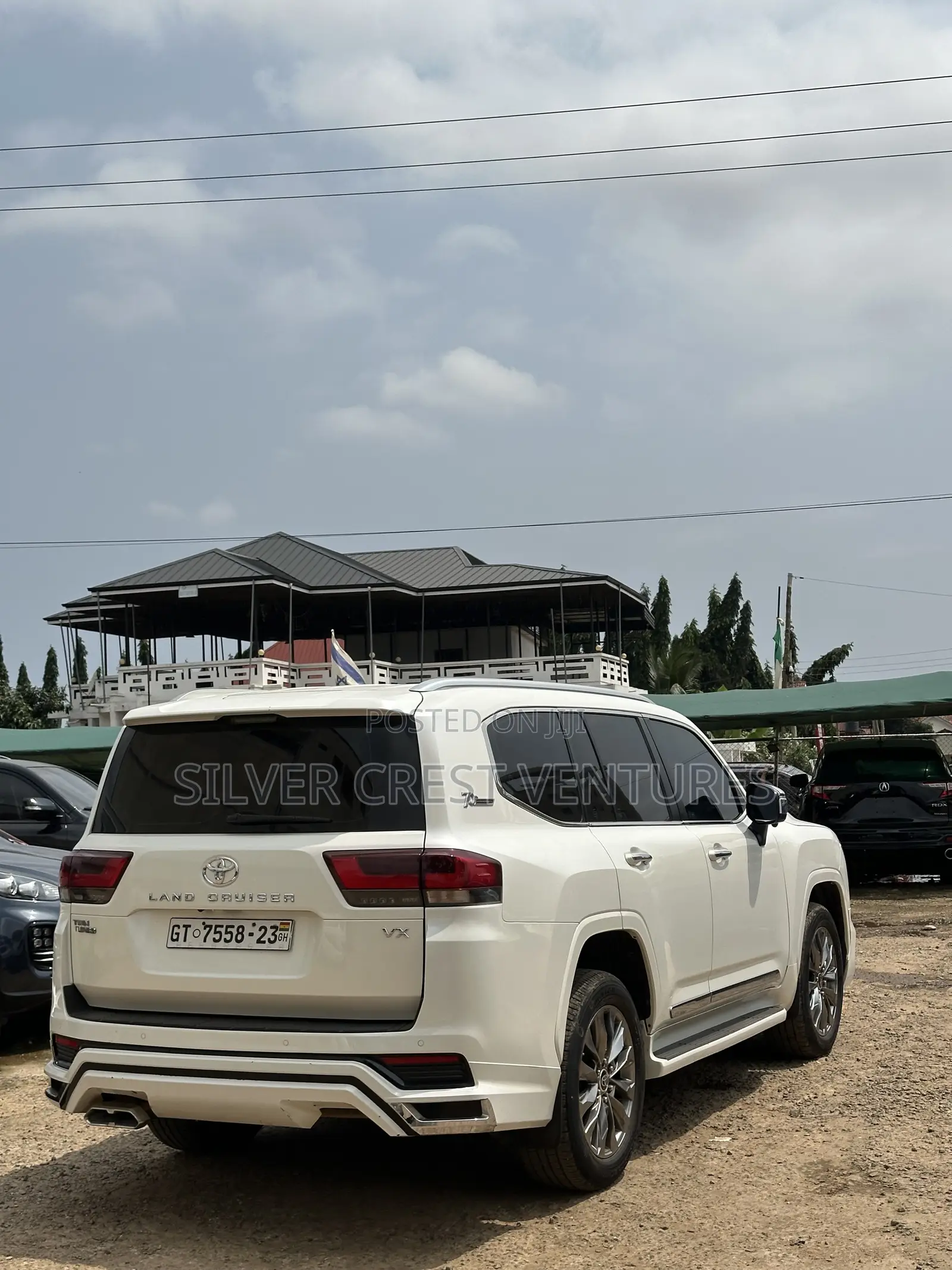 Toyota Land Cruiser 79 Series 2022 White