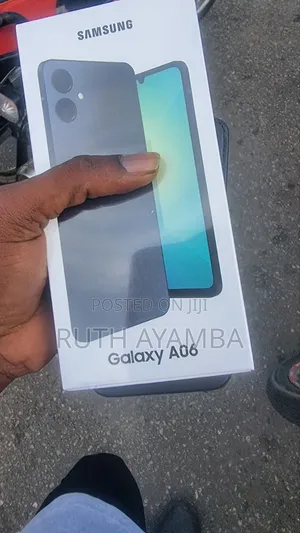New Samsung Galaxy A06 128 GB Black