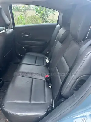 Honda HR-V 4dr SUV (1.5L 4cyl CVT) 2016 Green