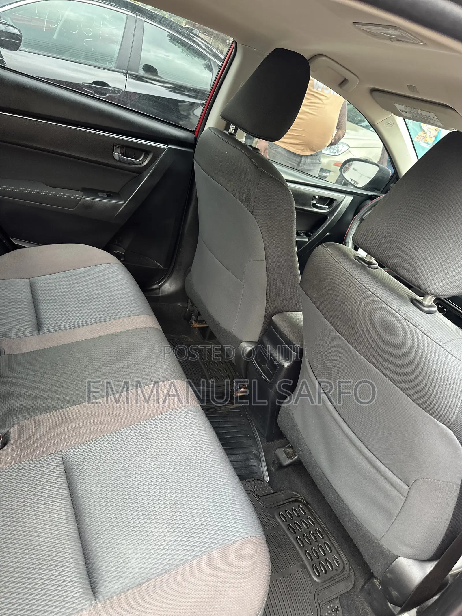 Toyota Corolla LE (1.8L 4cyl 2A) 2019 Red