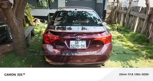 Toyota Corolla 2017 Red