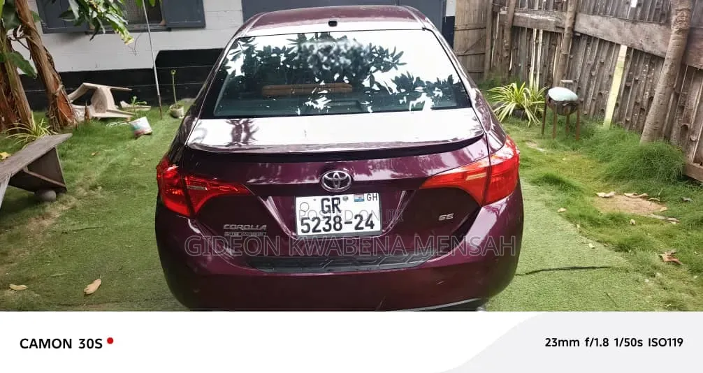 Toyota Corolla 2017 Red