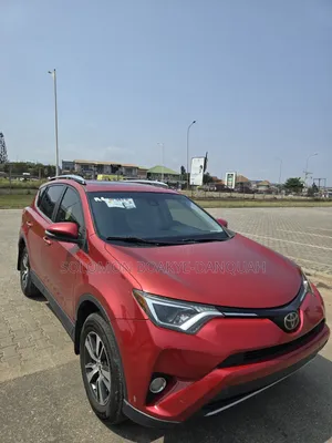 Toyota RAV4 2017 Red