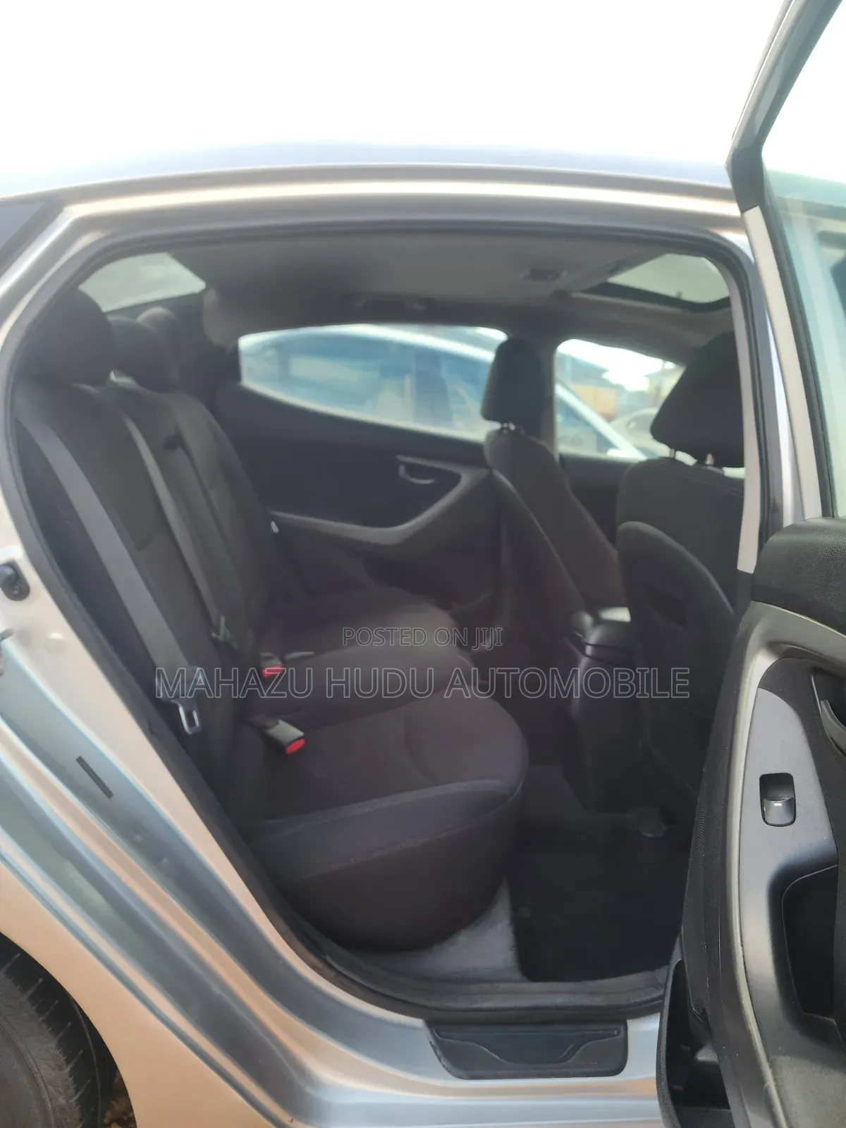 Hyundai Elantra Limited PZEV 4dr Sedan (1.8L 4cyl 6A) 2015 Silver