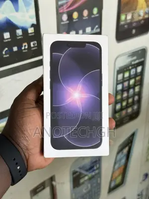 New Apple iPhone 17e 256 GB Black