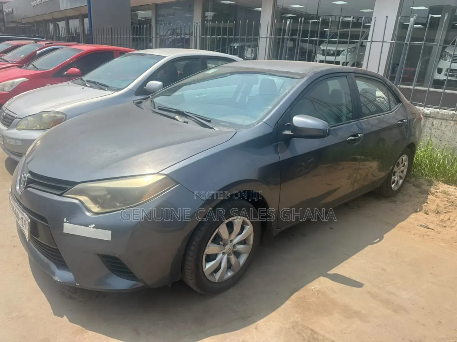 Toyota Corolla LE 4dr Sedan (1.8L 4cyl CVT) 2016 Gray