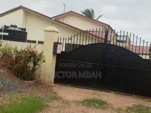 5bdrm House in Community 25 Tema for rent