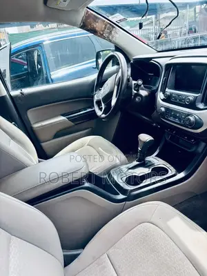 GMC Canyon 2018 Red