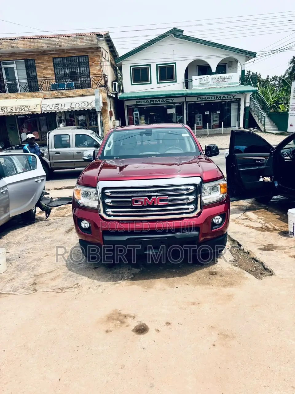 GMC Canyon 2018 Red