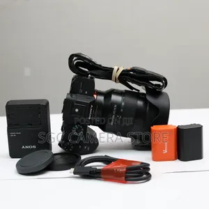 Sony A7 III + Sony FE 24-105mm F4 Lens // Like New // 8months Warranty