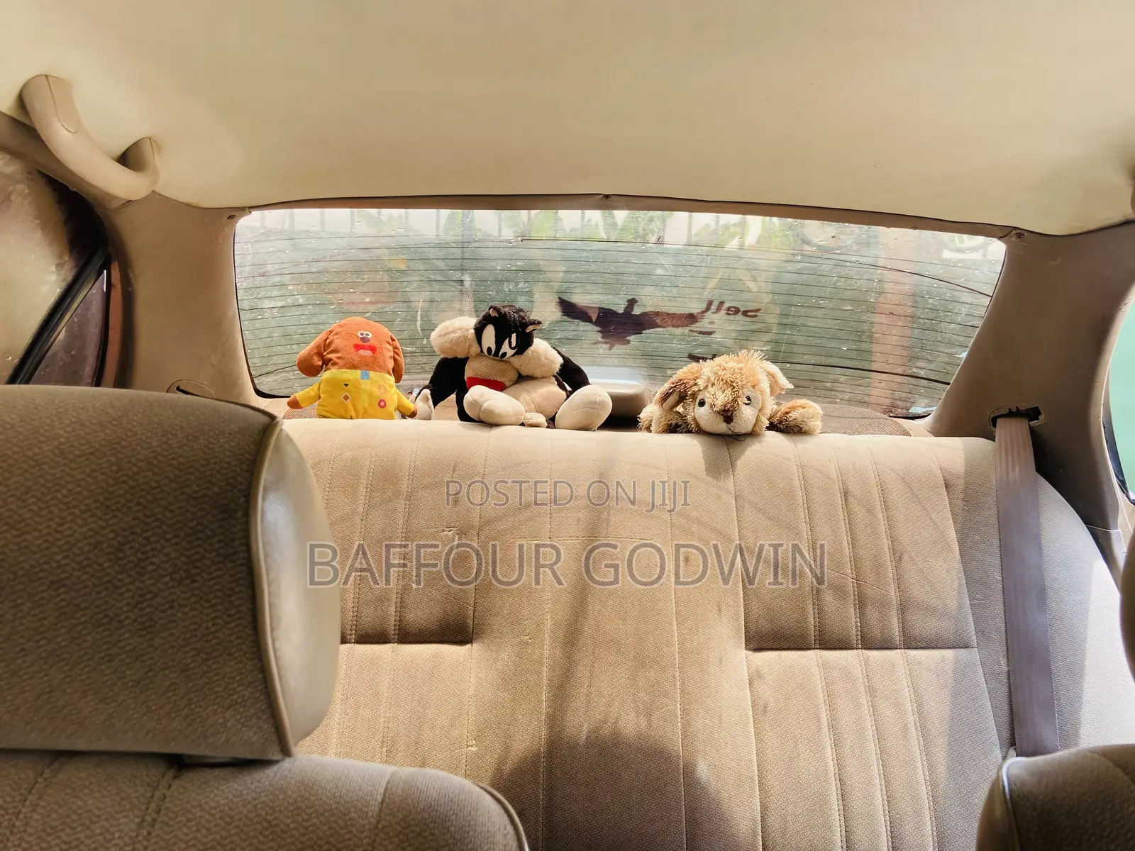 Toyota Corolla 1.6 Sedan 1997 Gold