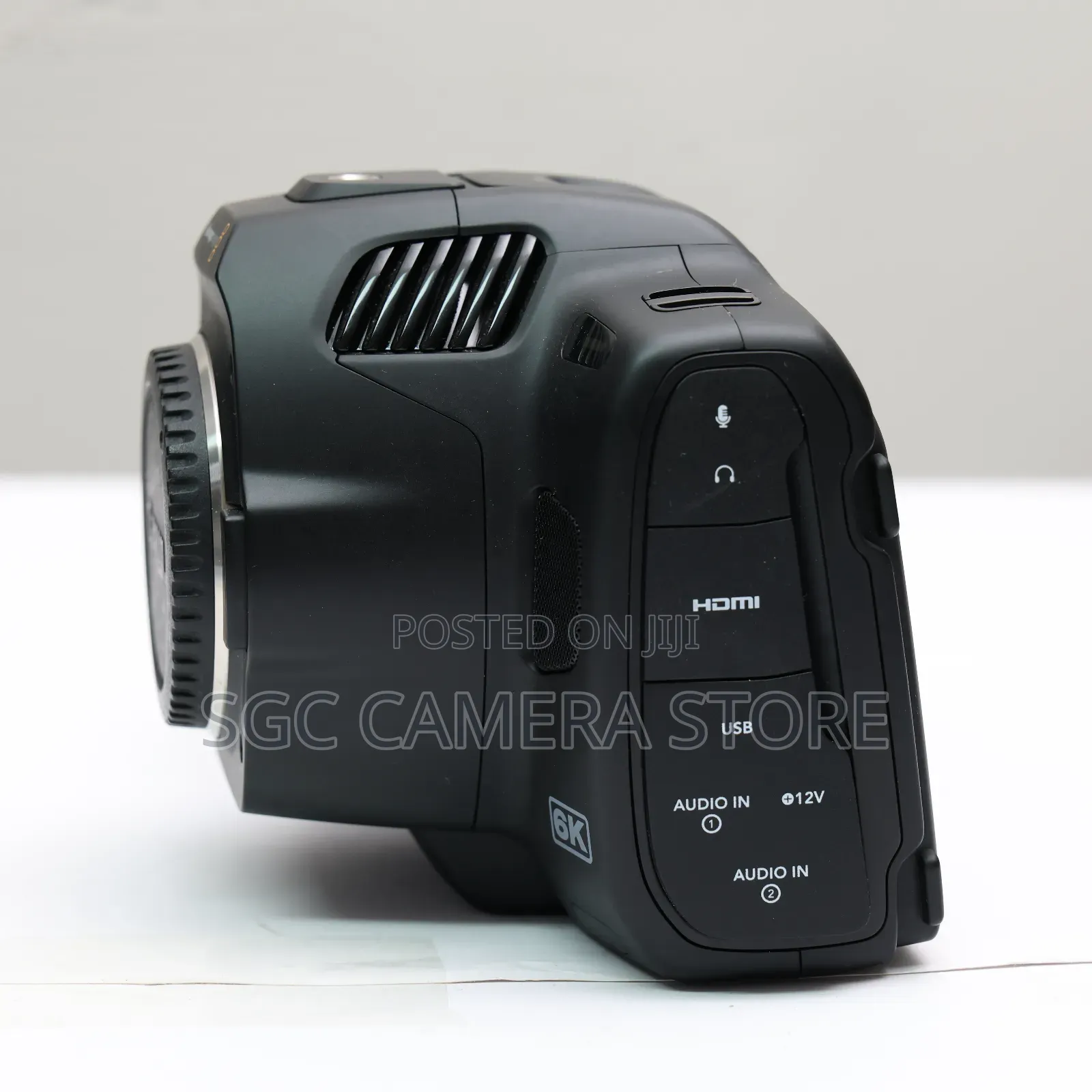 Blackmagic Cinema Pro (Combo) // Like New// 1 Year Warranty