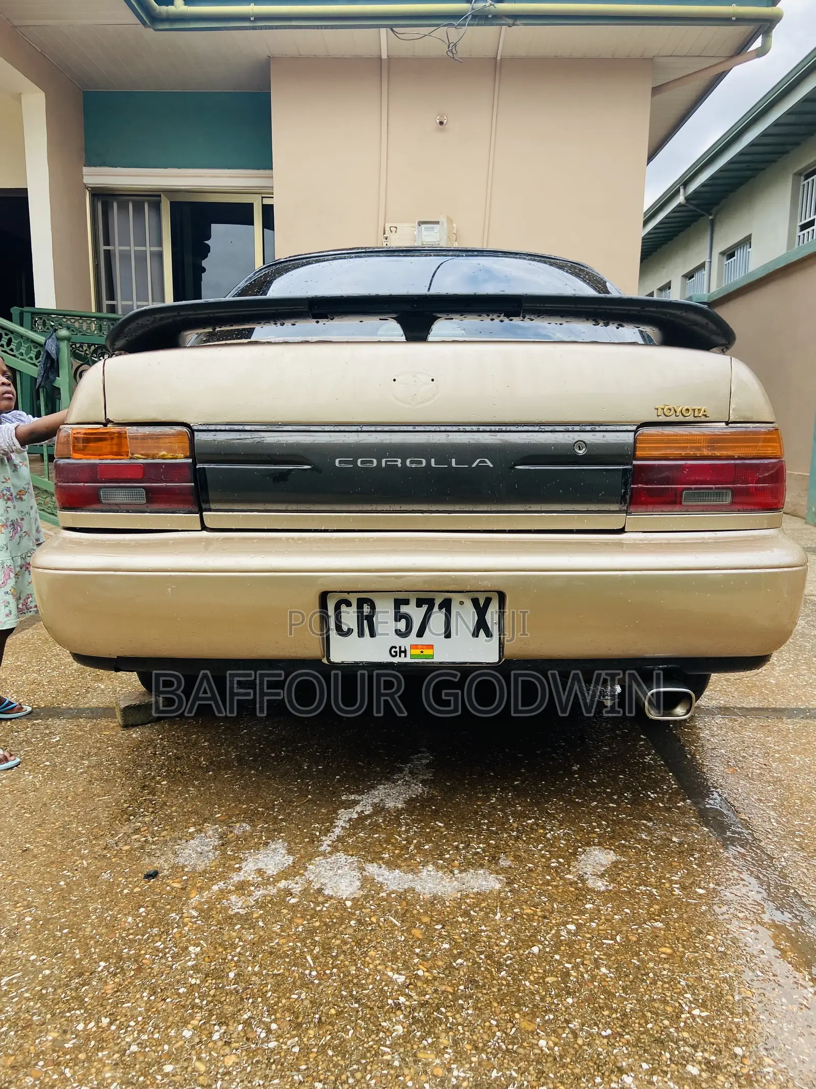 Toyota Corolla 1.6 Sedan 1997 Gold