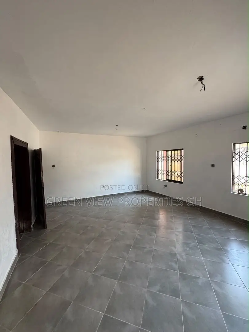 1bdrm Apartment in Achimota for rent
