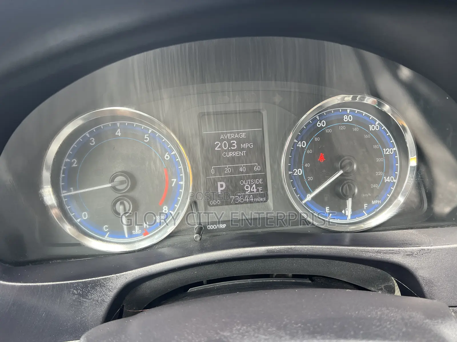 Toyota Corolla LE Eco (1.8L 4cyl 2A) 2019 Silver