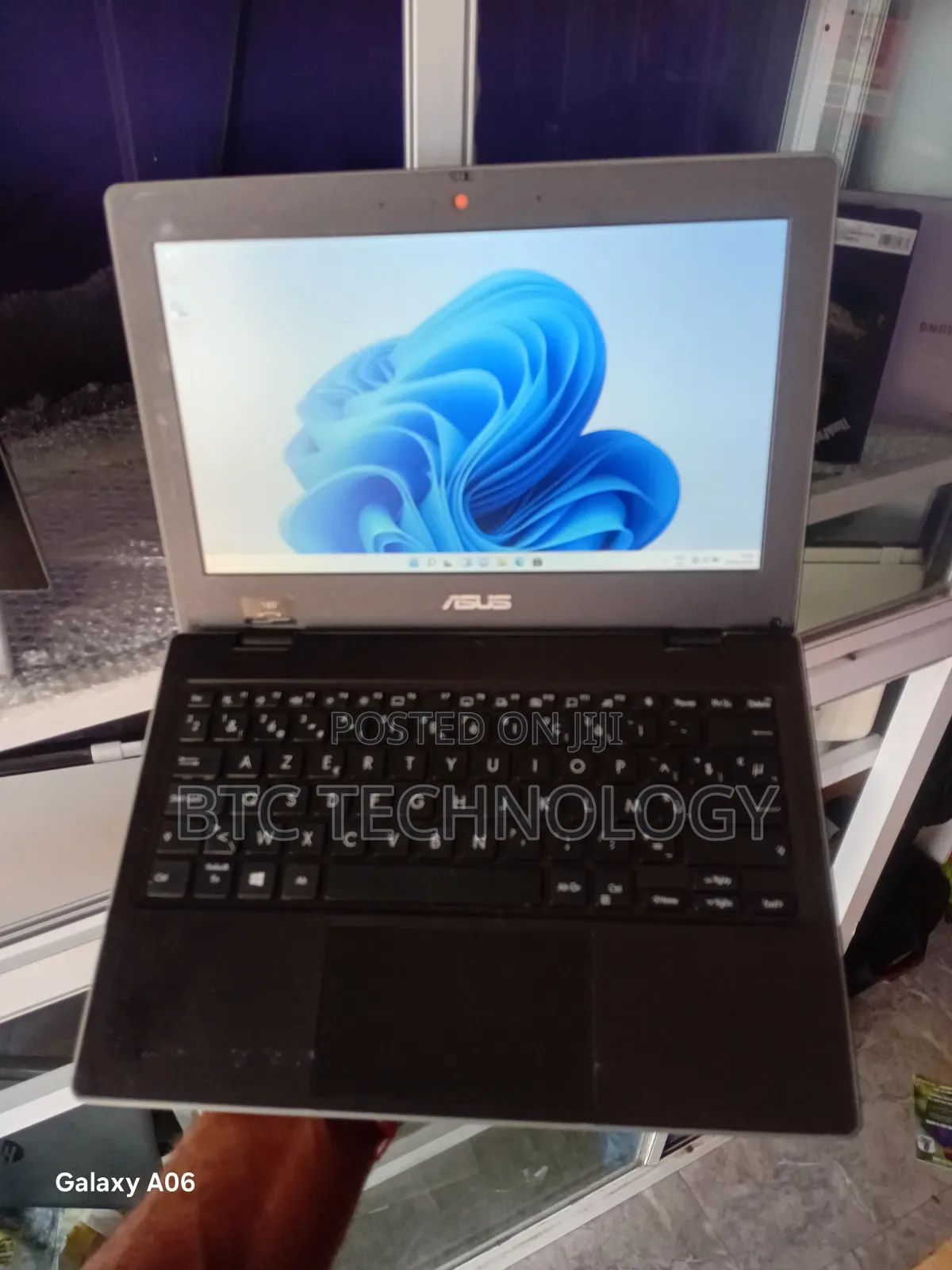 Laptop Asus ASUSPRO B9440UA 8GB Intel Core 2 Duo SSD 128GB