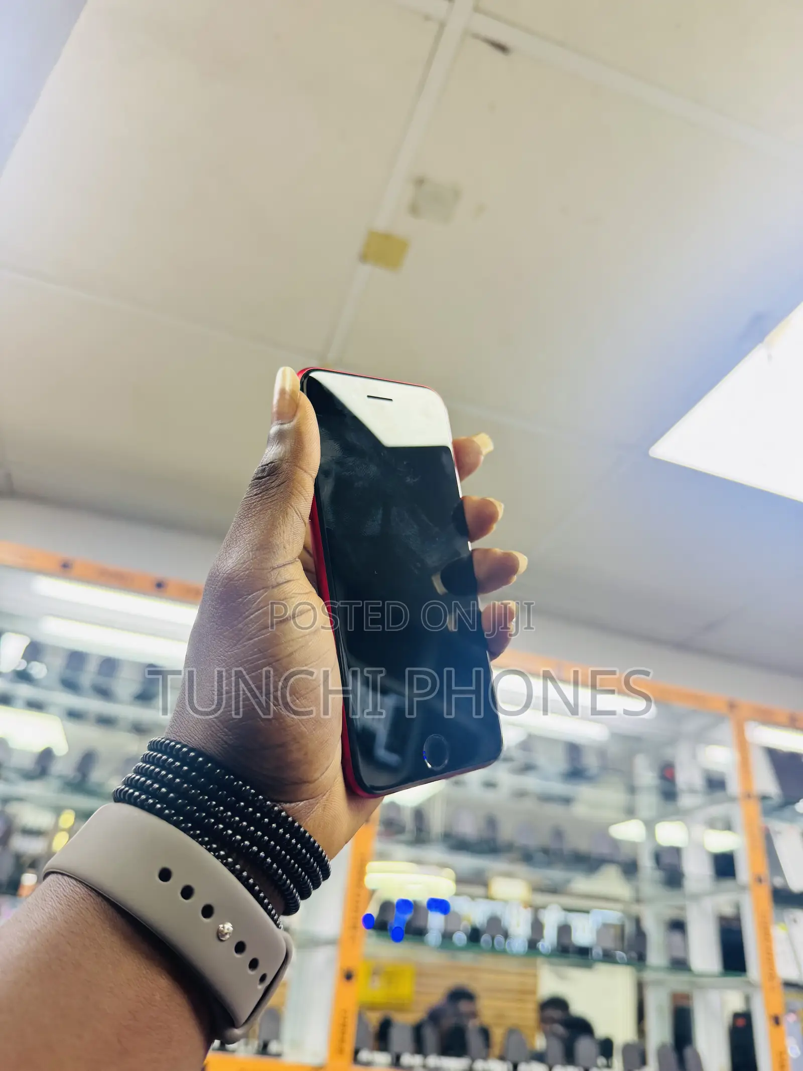 Apple iPhone SE (2020) 64 GB Red
