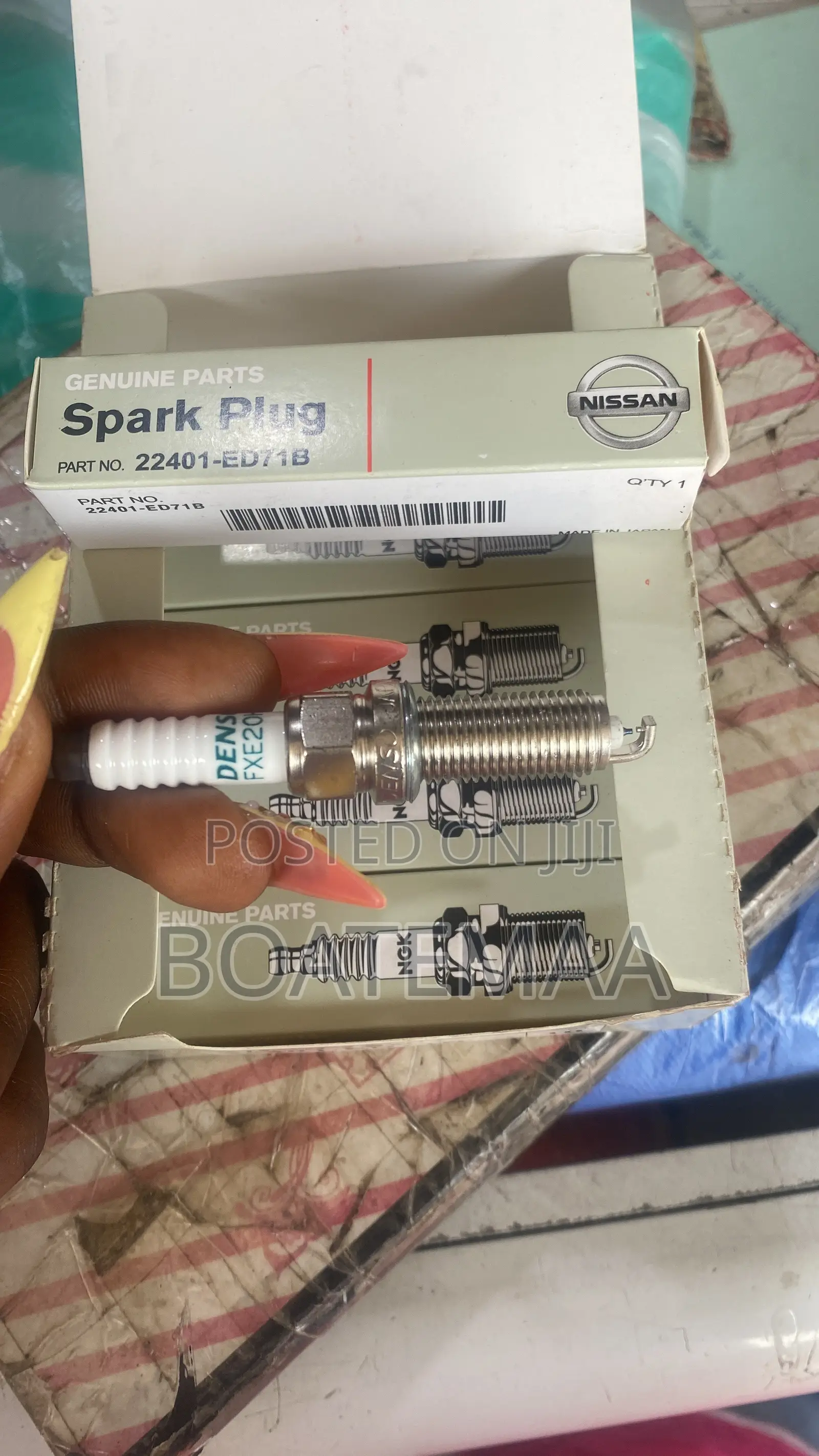 2014 Nissan Patro V8 Plug