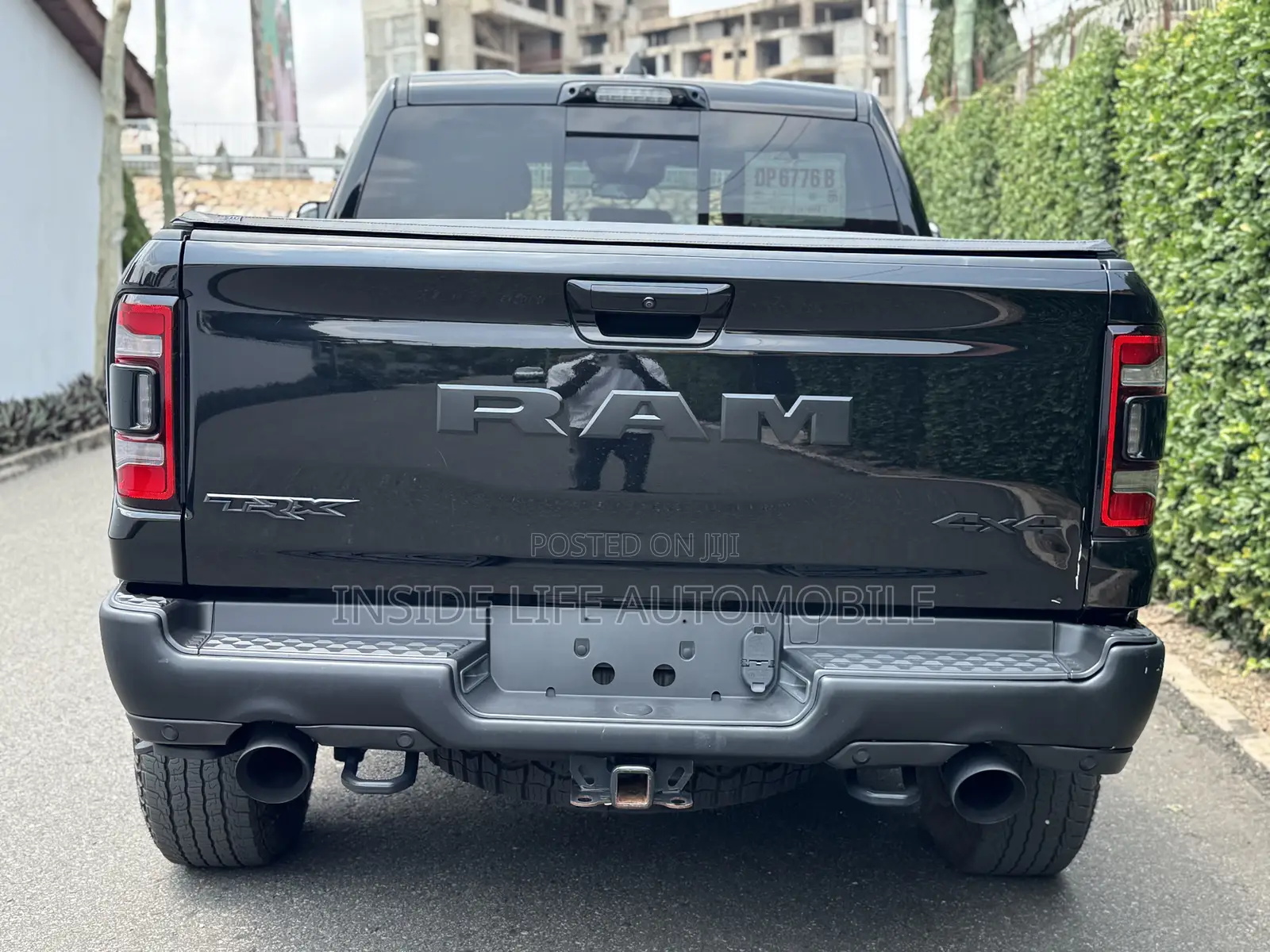 RAM 1500 TRX Crew Cab 4WD SB 2023 Black