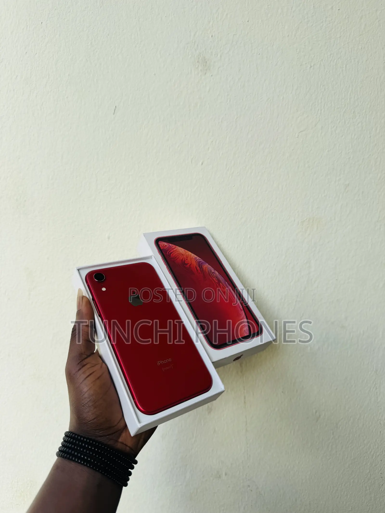 Apple iPhone XR 64 GB Red