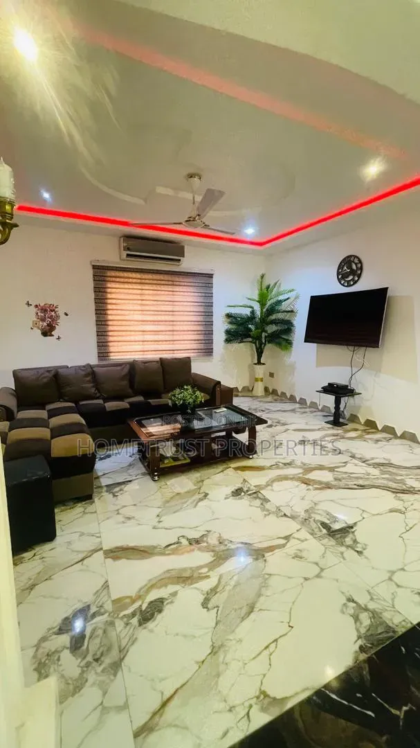 Furnished 6bdrm Duplex in Ablekuma Afuaman, Pentecost for sale