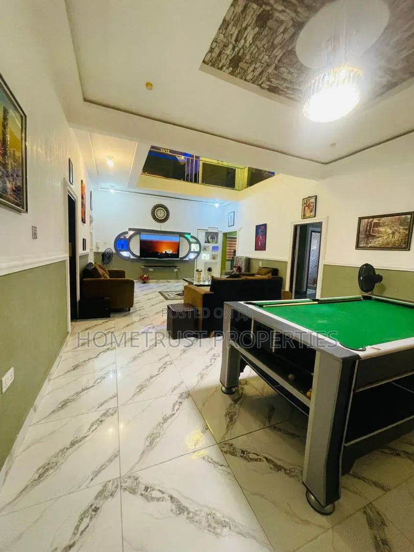 Furnished 6bdrm Duplex in Ablekuma Afuaman, Pentecost for sale