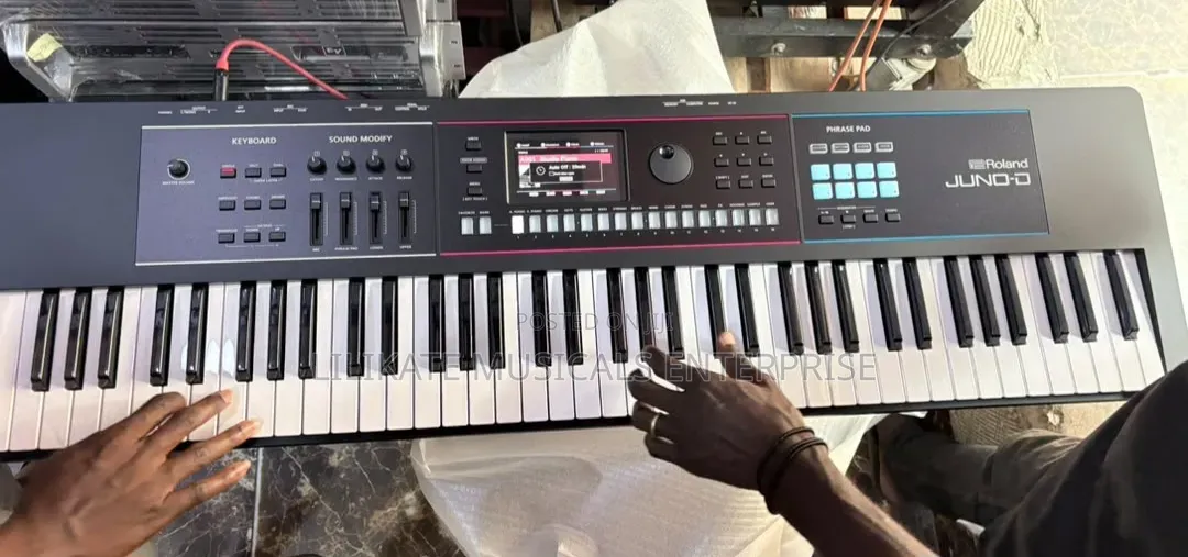 Roland JUNO-D7 Keyboard
