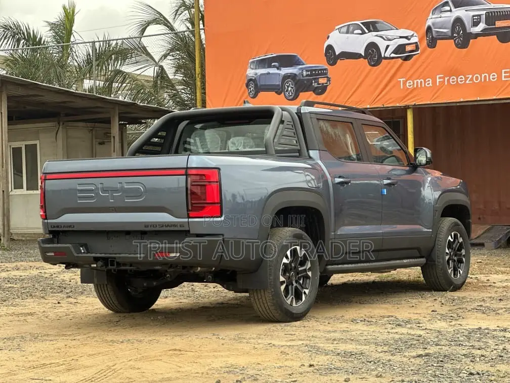 New BYD Shark 6 Shark Pickup 2026 Blue