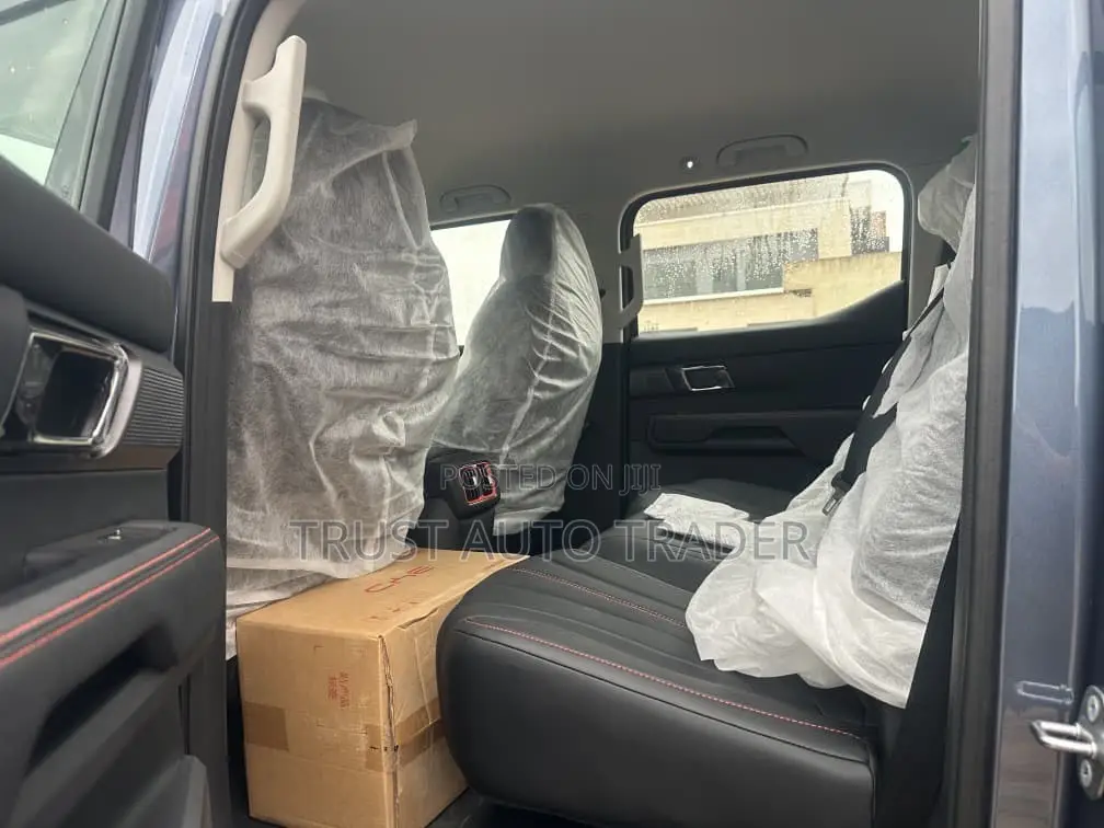 New BYD Shark 6 Shark Pickup 2026 Blue