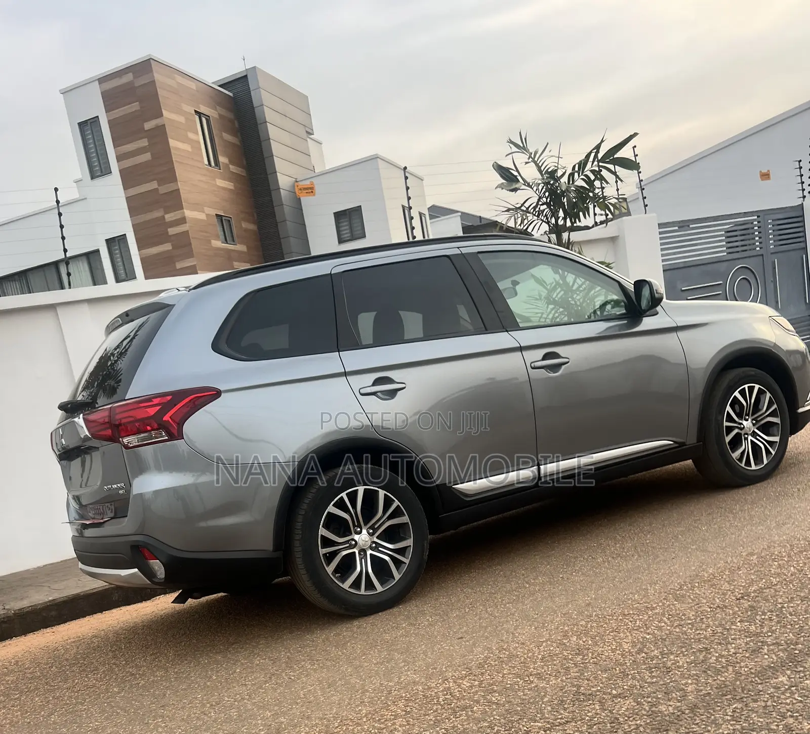 Mitsubishi Outlander SEL AWC 2016 Silver