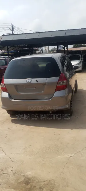 Honda Fit 2007 Gray