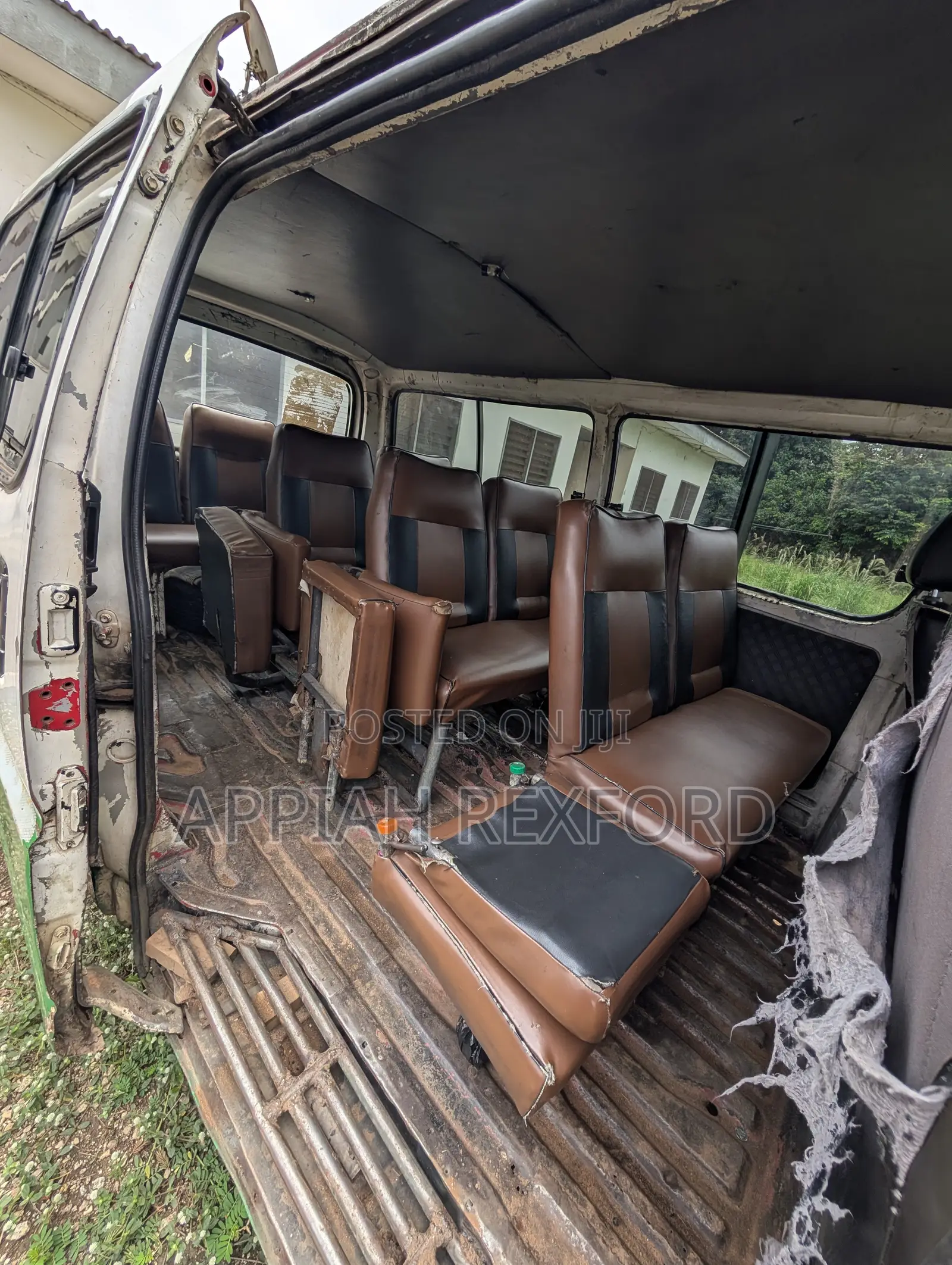 Toyota HiAce 1999
