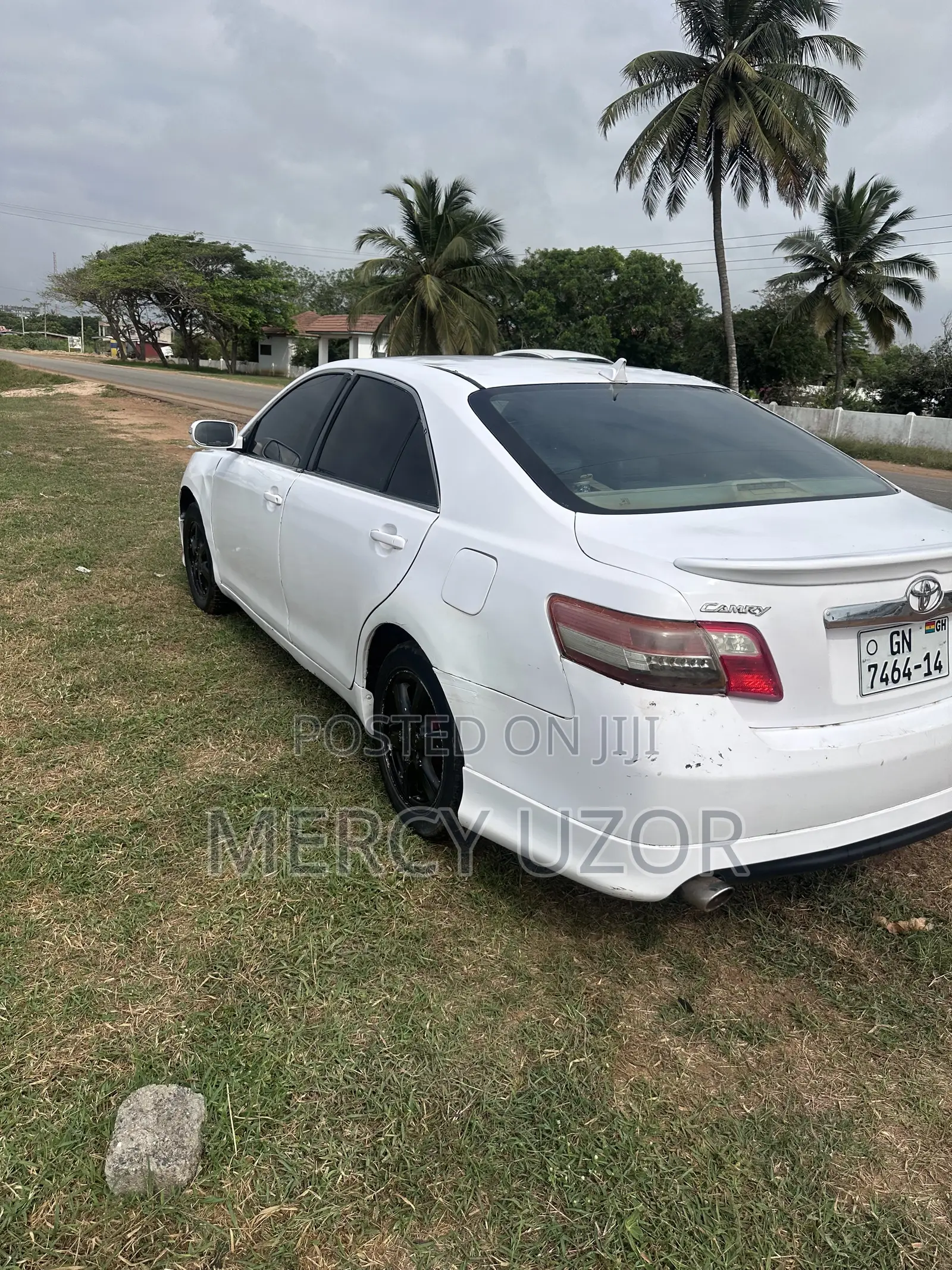 Toyota Camry SE 4dr Sedan (2.5L 4cyl 6AM) 2010 White