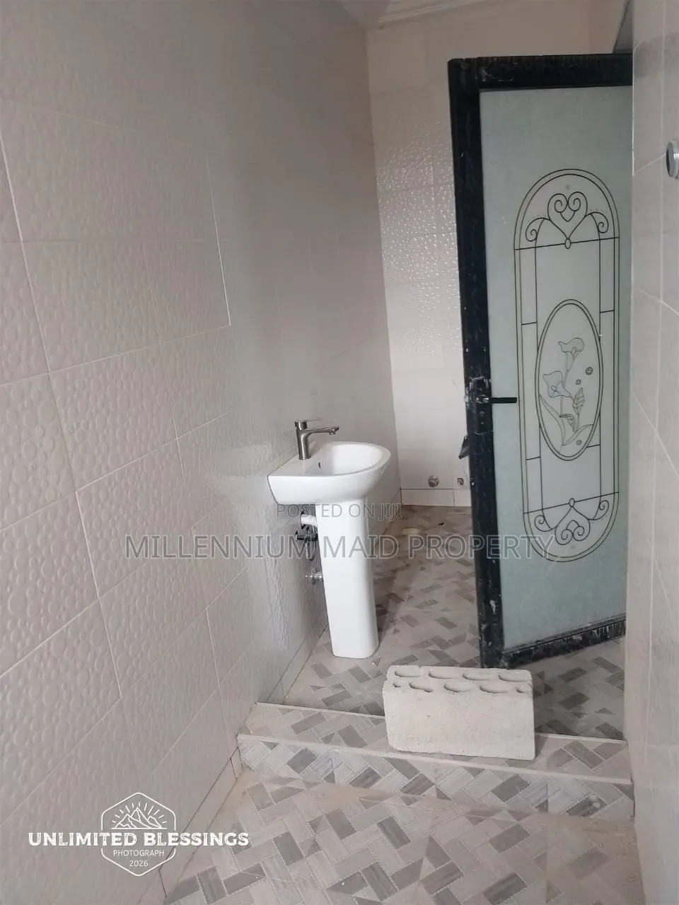 Furnished 1bdrm Apartment in School Area for rent