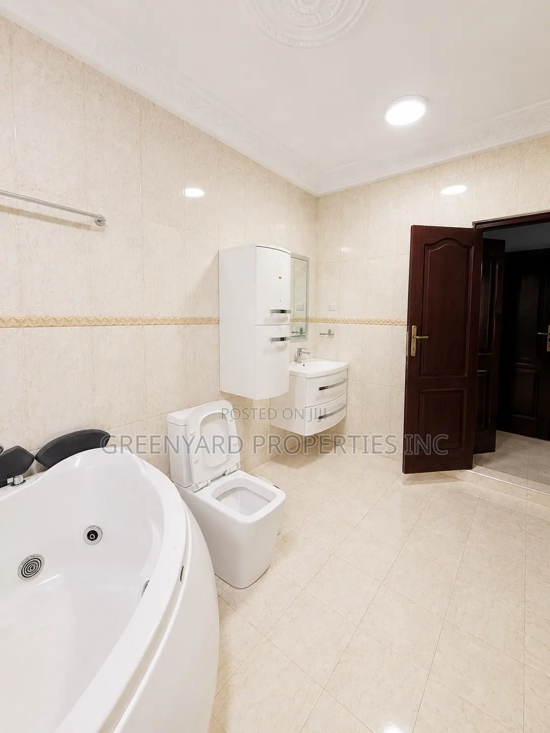 4bdrm House in Ogbojo, East Legon for rent