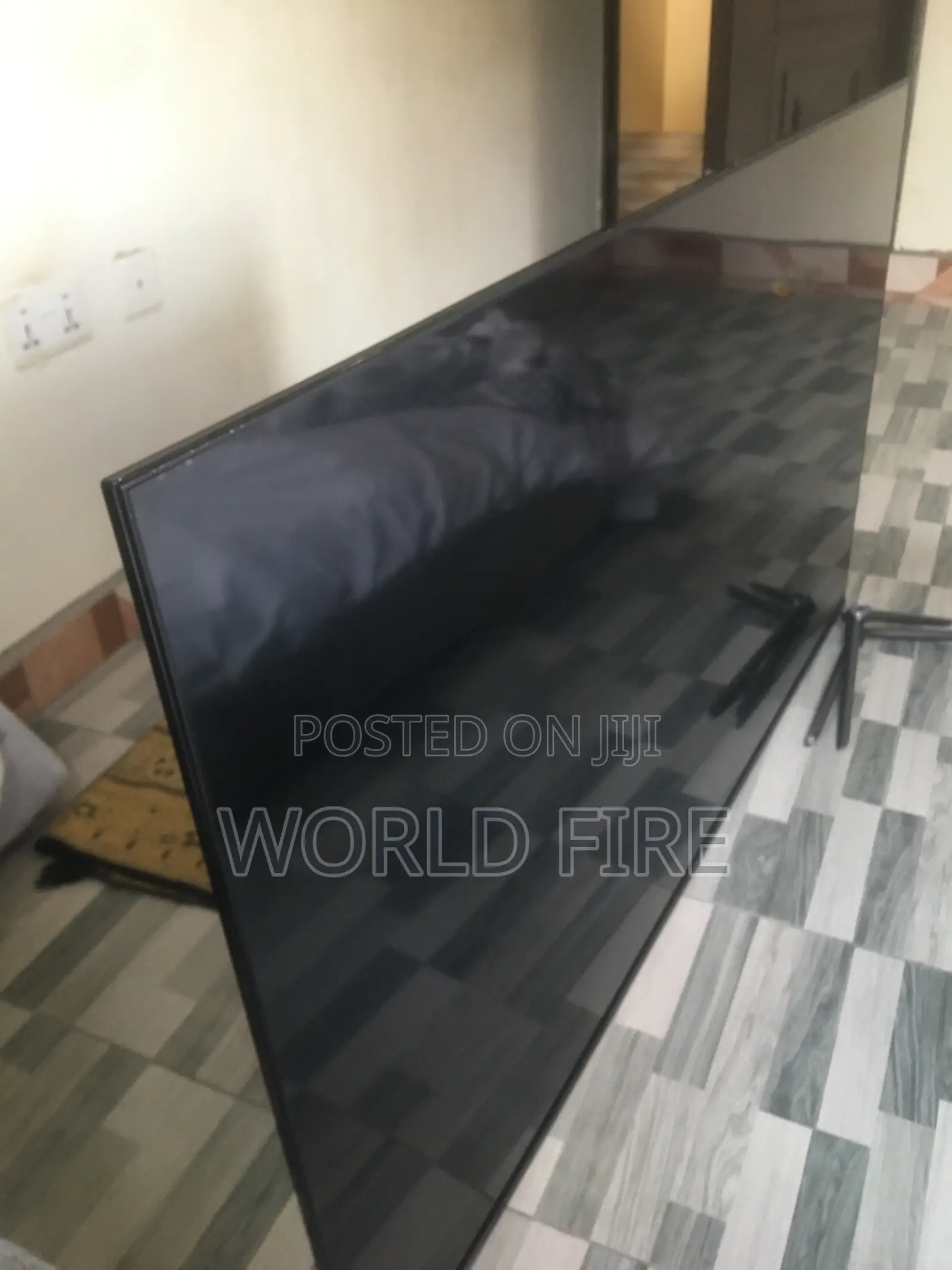 HiSense TV