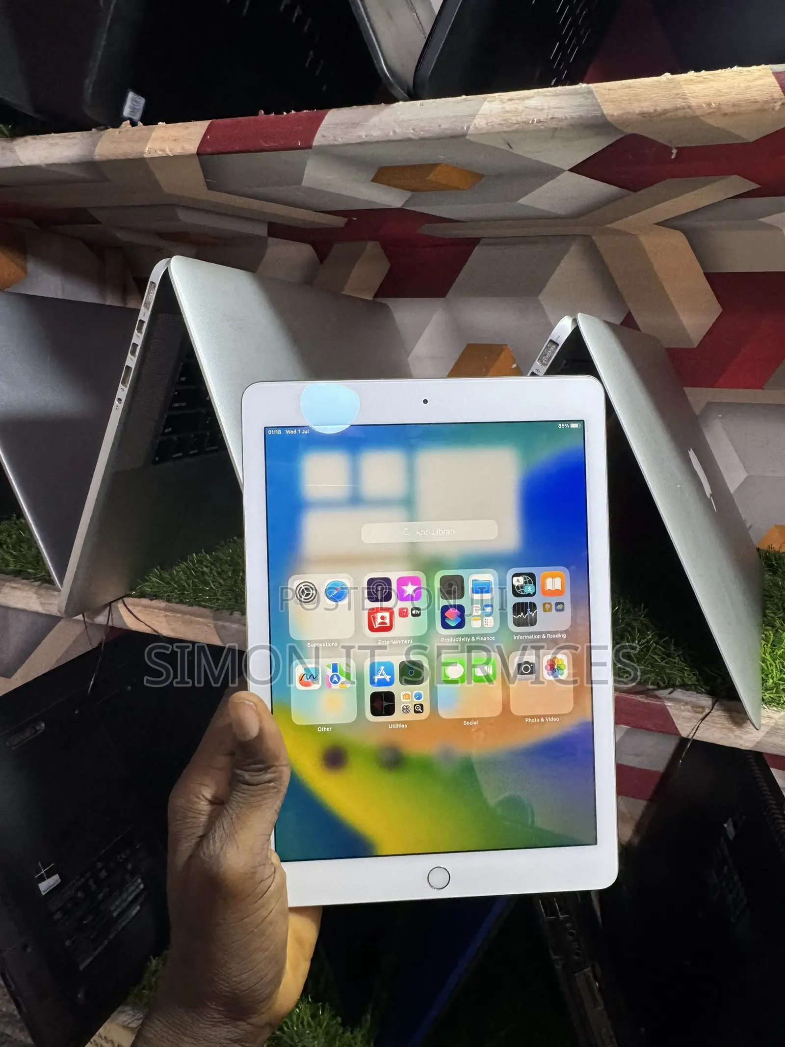 Apple iPad 9.7 128 GB Silver