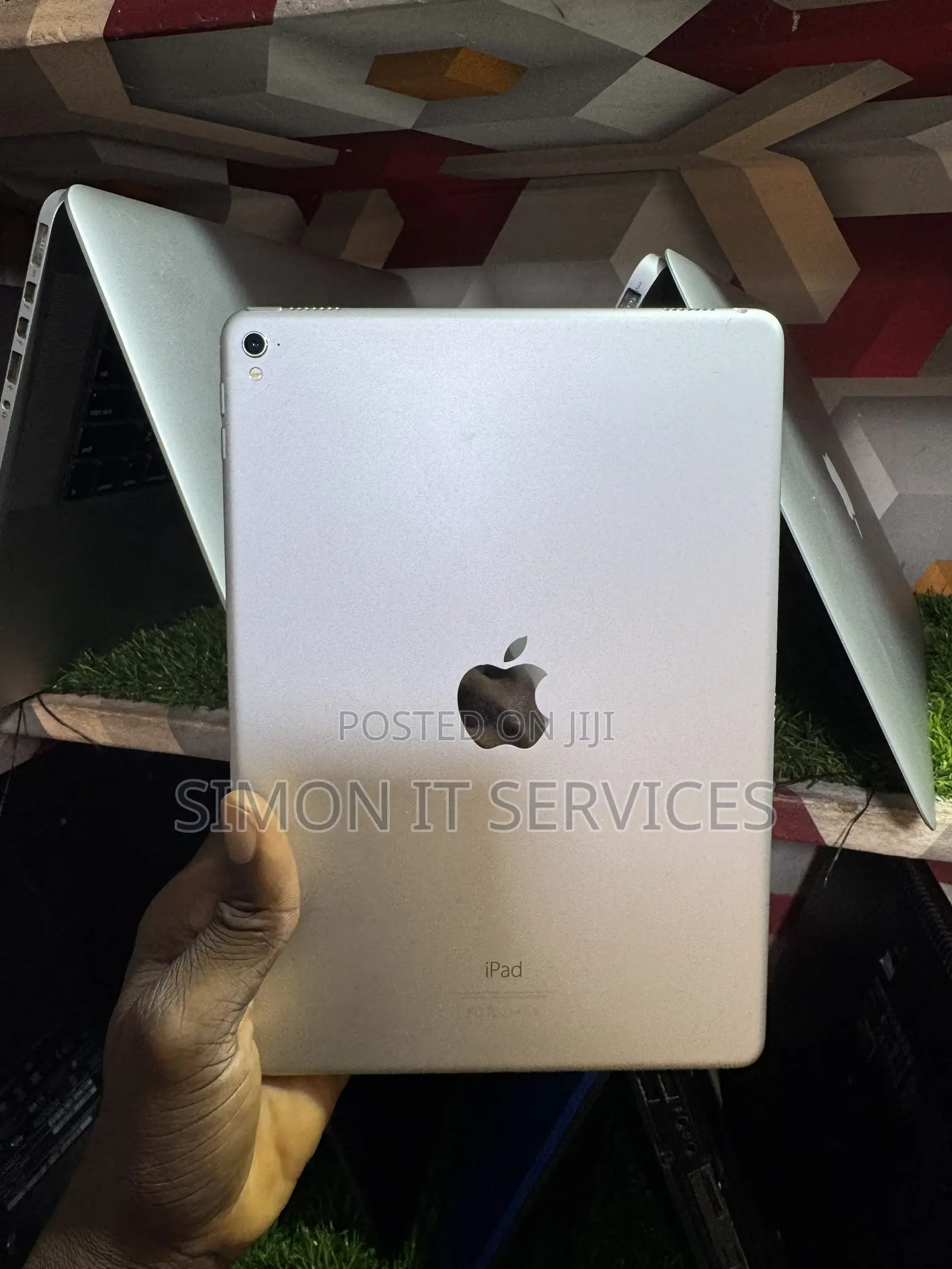 Apple iPad 9.7 128 GB Silver