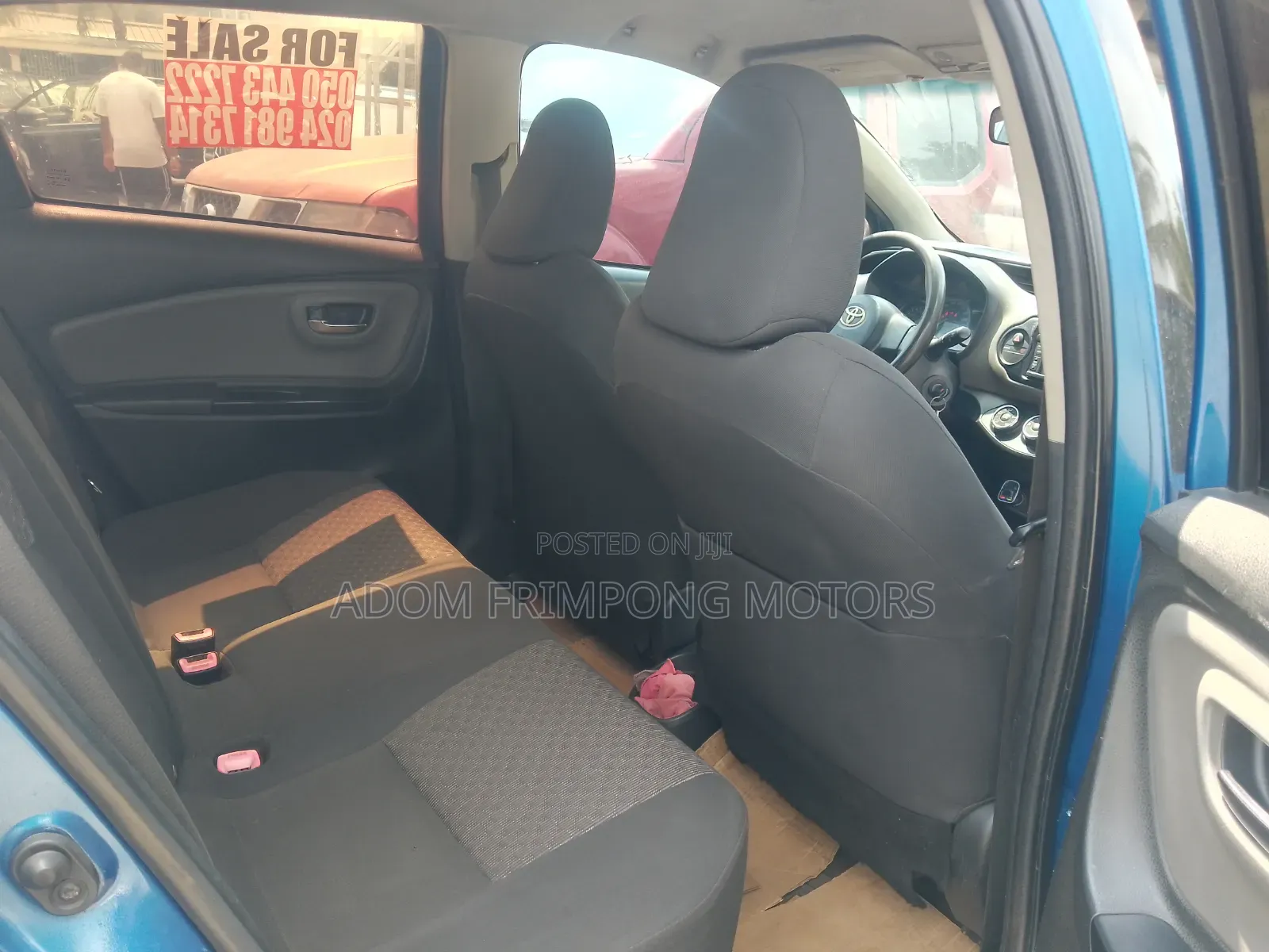 Toyota Yaris 2015 Blue