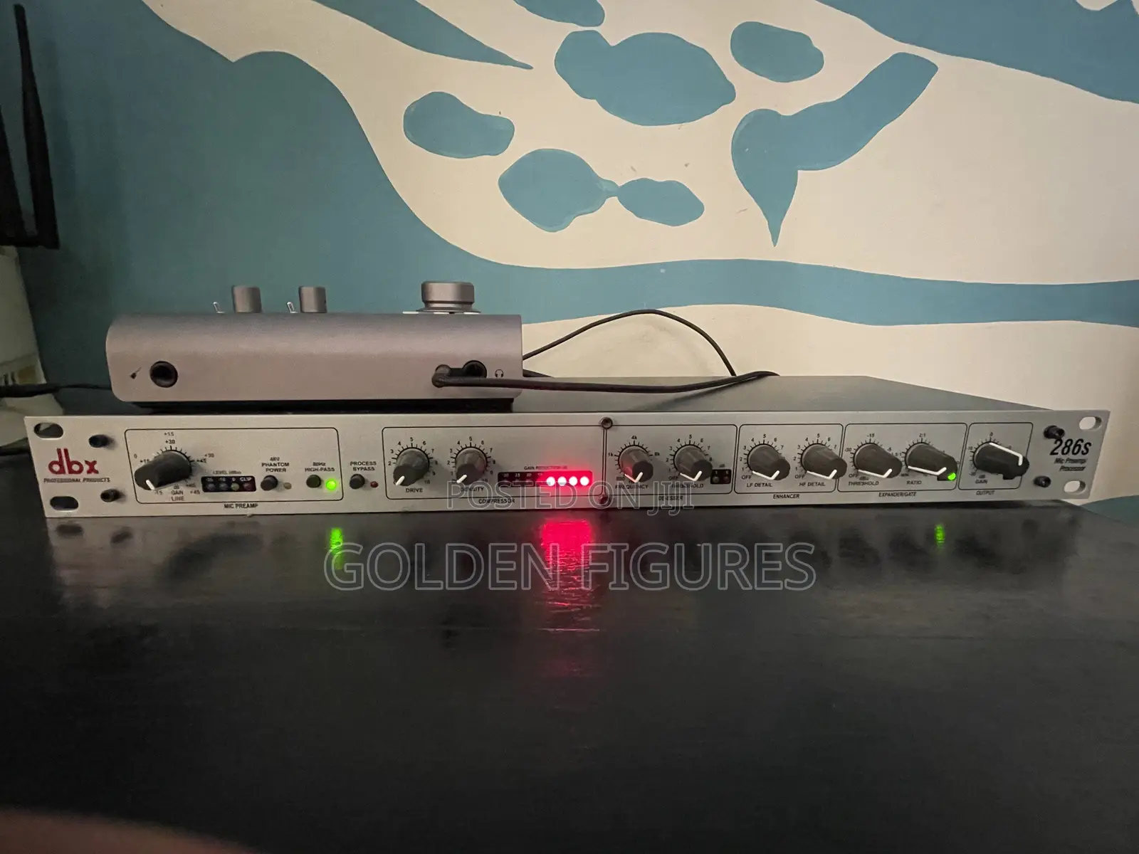 DBX 286s Microphone Pre Amp