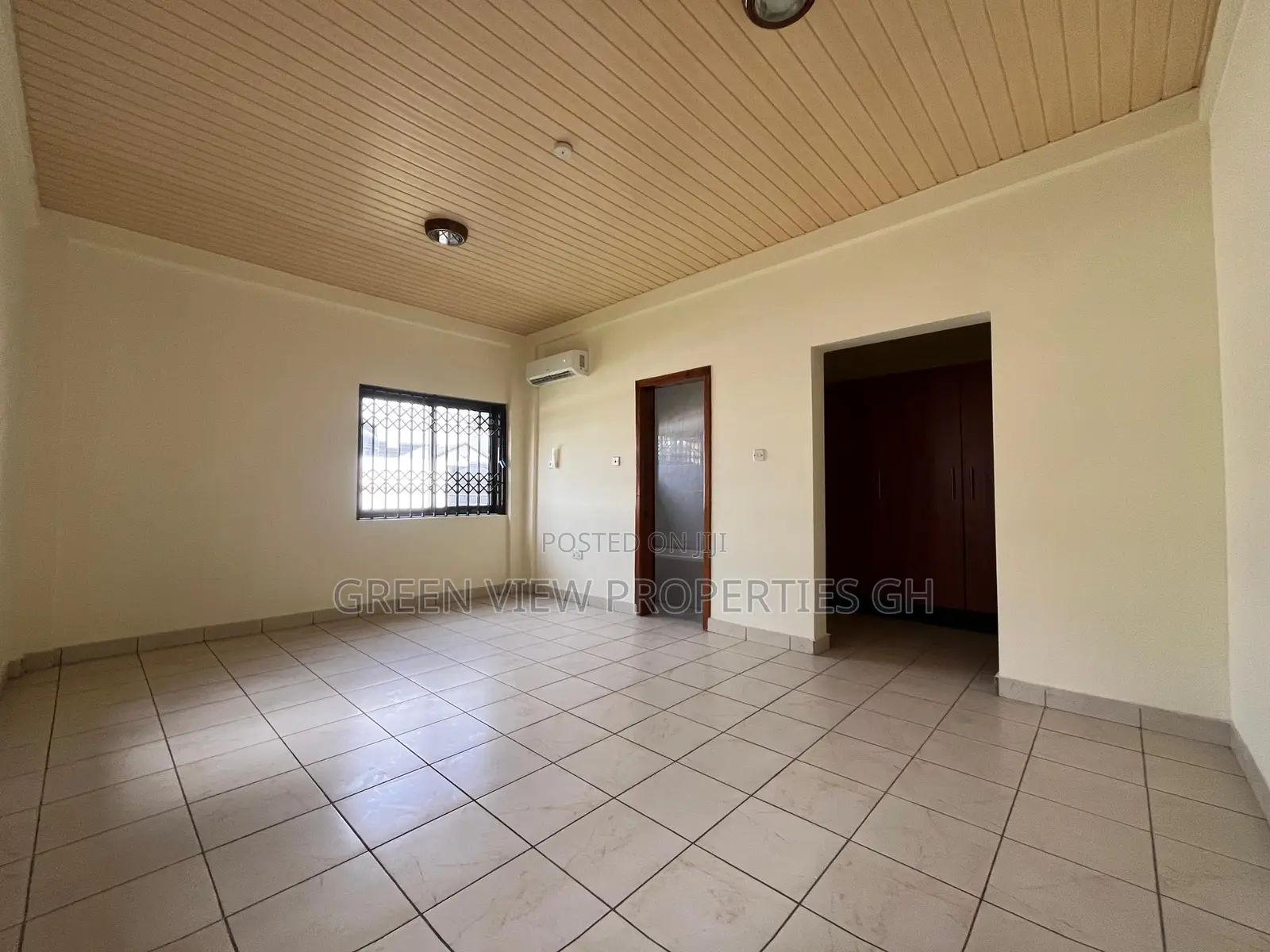 4bdrm Duplex in East Legon for rent