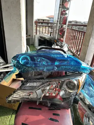 Toyota RAV4 2015 Model Headlights