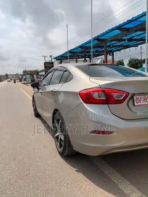 Chevrolet Cruze 2019 Brown