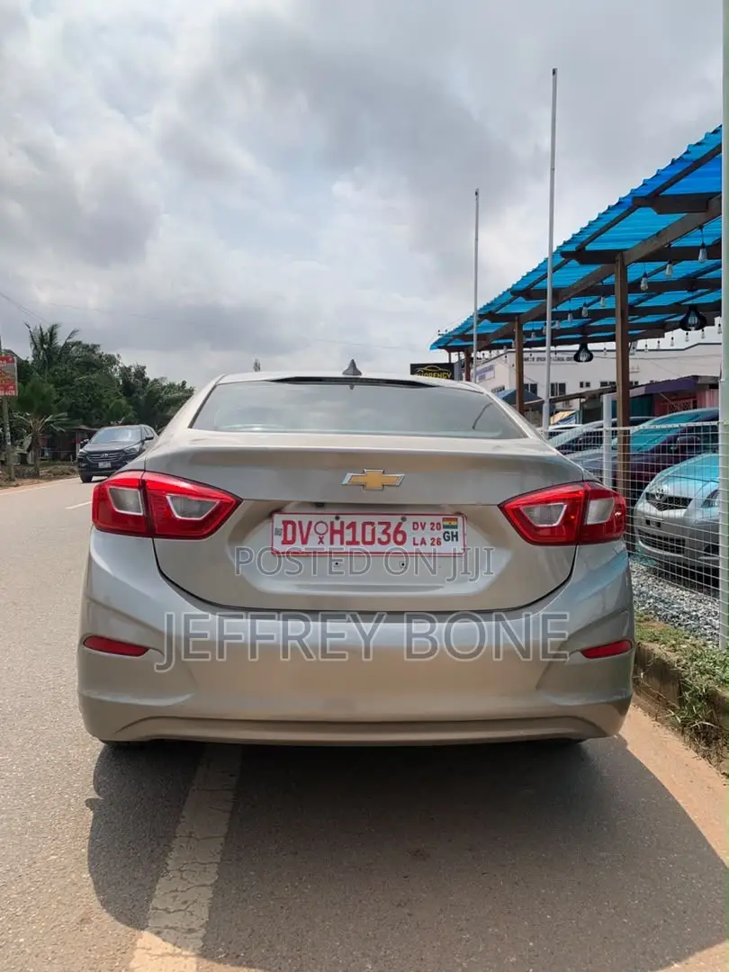 Chevrolet Cruze 2019 Brown