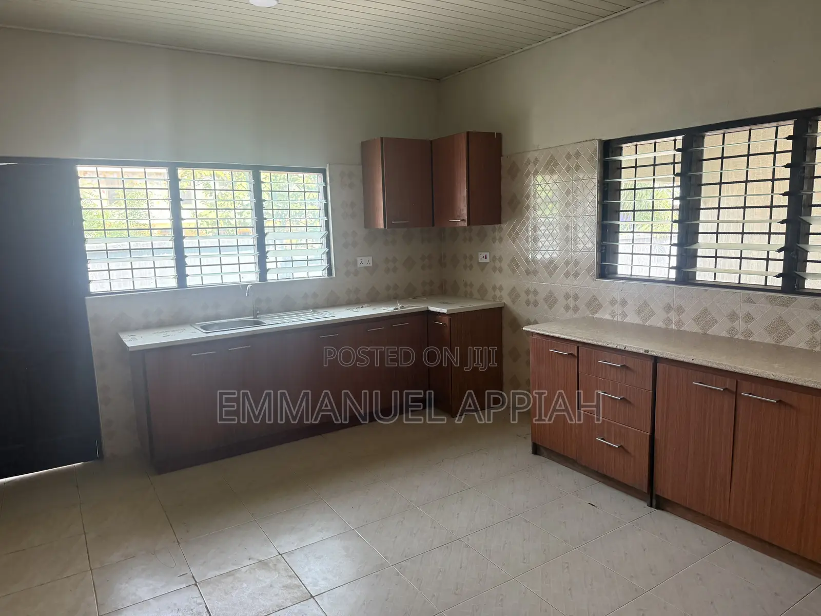 2bdrm Apartment in Awoshei Onyinase, Awoshie for rent