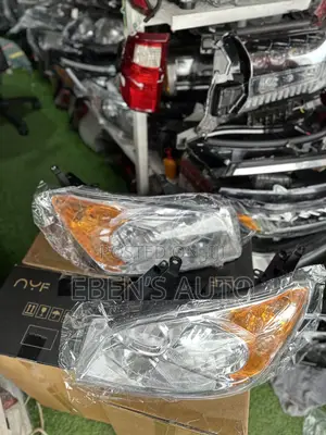 Toyota RAV4 2010, 2011,2012,2013 Headlight/ Headlamps