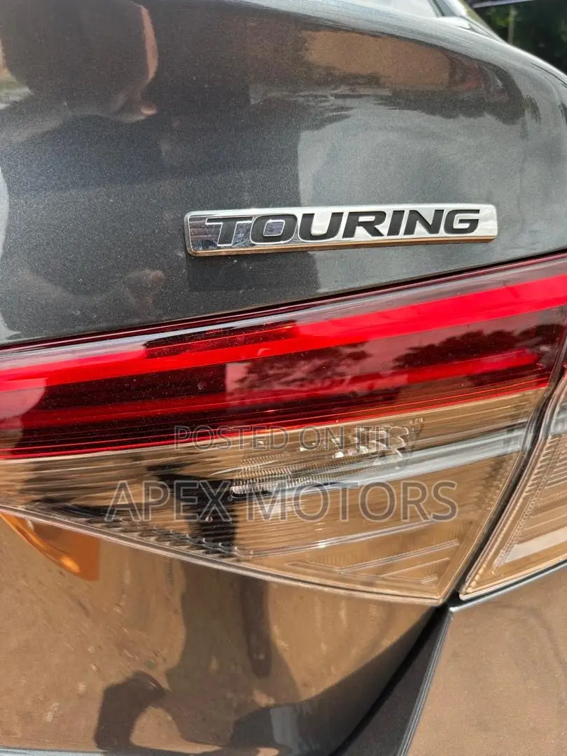 Honda Civic Touring 2022 Gray