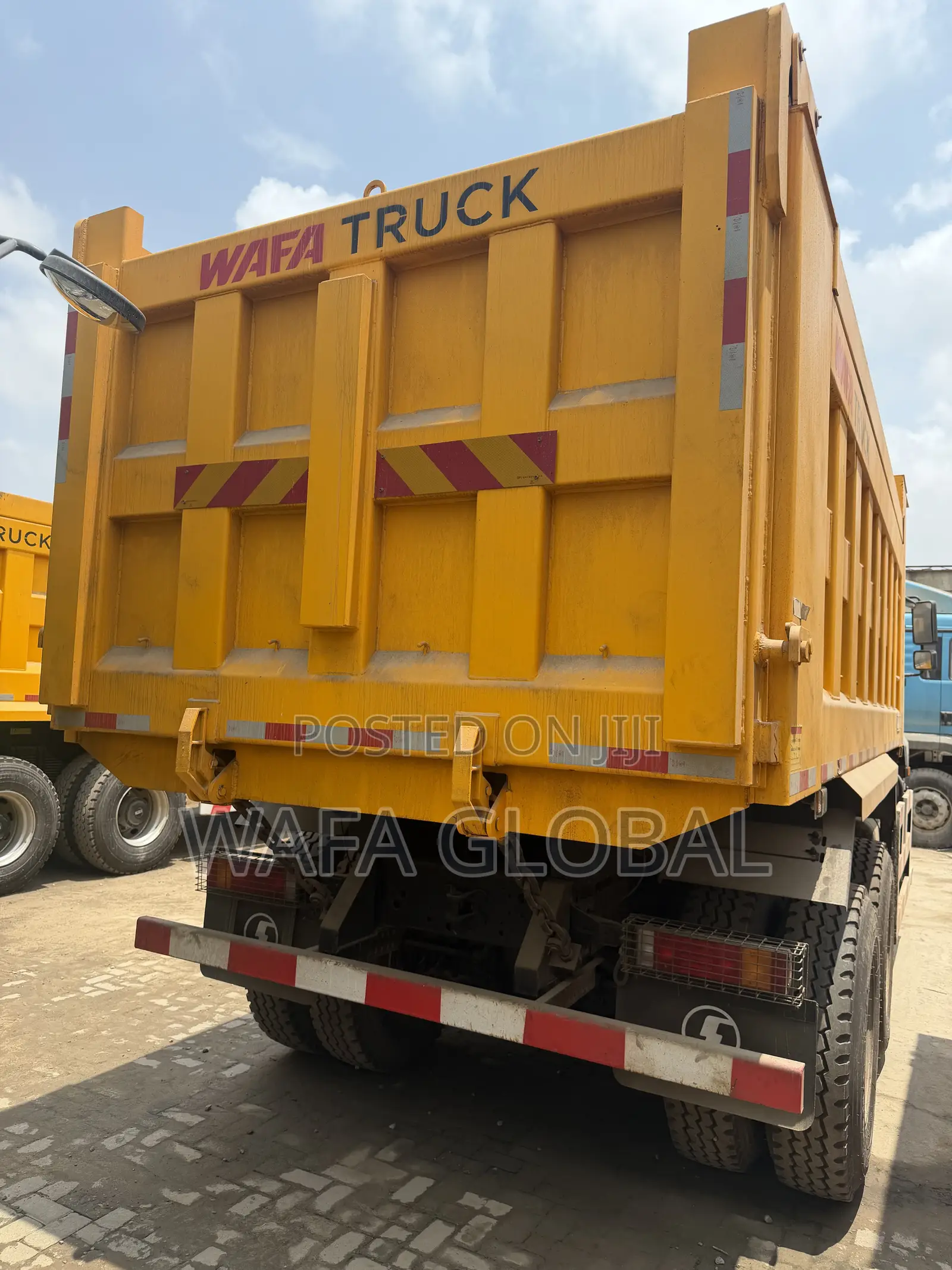 Tipper Truck