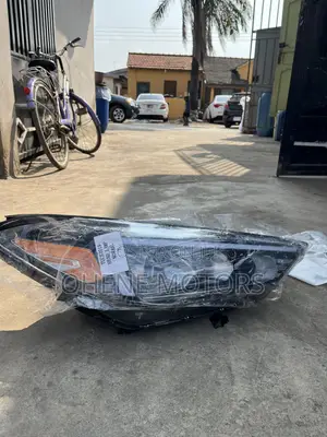 Hyundai Tucson 2019-2021 Headlight Lamp Normal Available