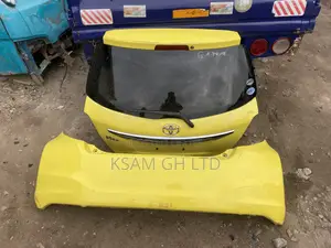 Toyota Vitz 2012 Back Boot